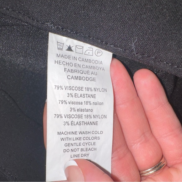Michael Kors (Medium) Black Stretchy Plain Dress Pants with Stretchy Waistband - Picture 8 of 8